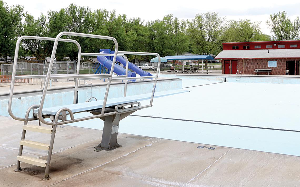 Project Spotlight Sibley Aquatic Center Project Branco Enterprises Inc.